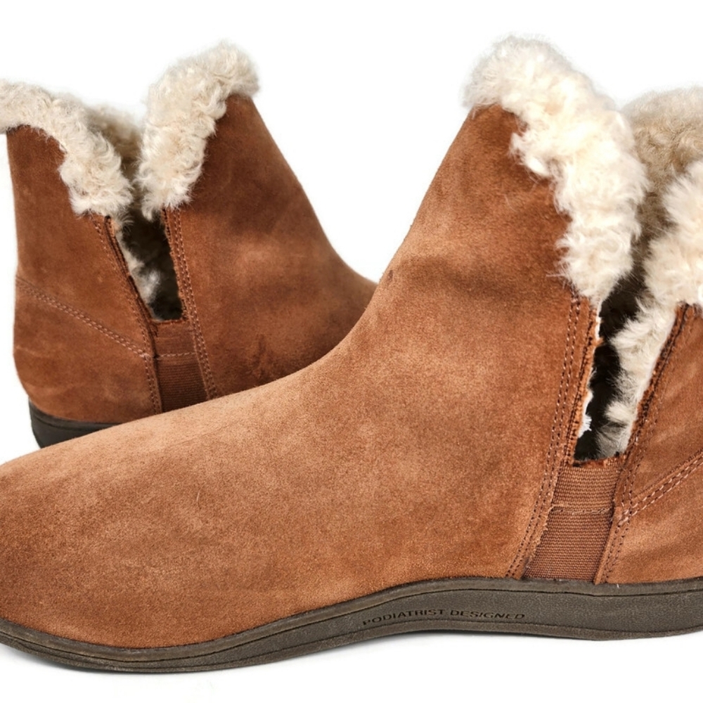 Vionic Unwind Tan Suede Faux Shearling Notched Sides Pull-On Flat Ankle Booties - Picture 7 of 14